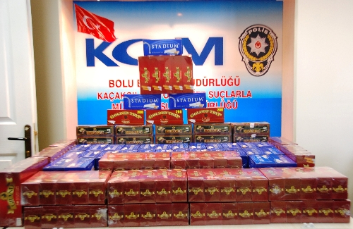 100 bin adet makaron ele geçirildi