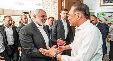  Malezya Başbakanı: 