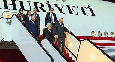 Cumhurbaşkanı Erdoğan, Katar’da resmi temaslarda bulunuyor