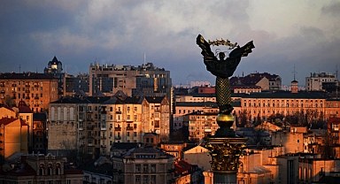 Kiev’den Dünyaya Çağrı: “Egemenliğimizi Korumayan Bir Anlaşmayı Kabul Etmeyiz”