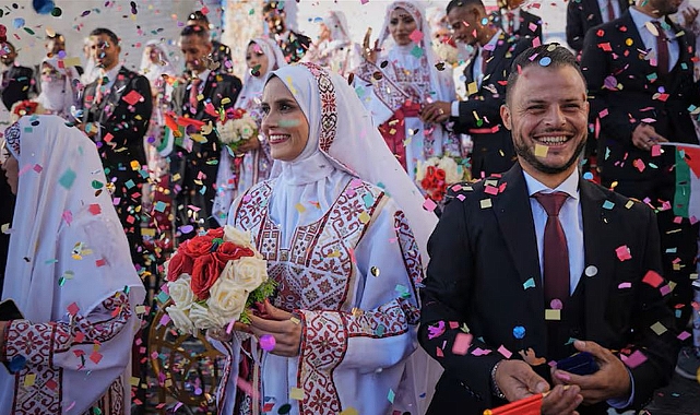 Gazze'de yıkıntılar arasında başlayan yeni hayatlar