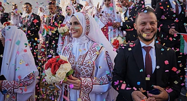 Gazze'de yıkıntılar arasında başlayan yeni hayatlar