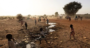 Sudan-Çad sınırında insani koridora hava saldırısı iddiası