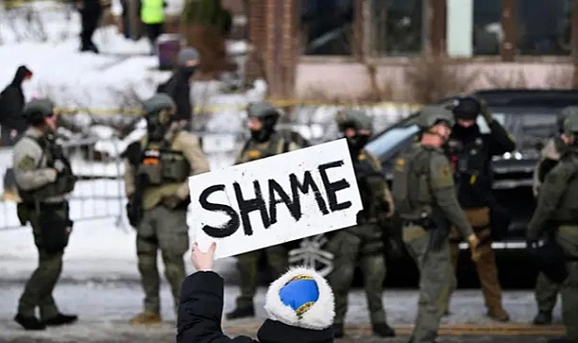 Şiddet Yanlısı Amerika’nın Kanlı Yüzü Minneapolis’te Tekrar Ortaya Çıktı
