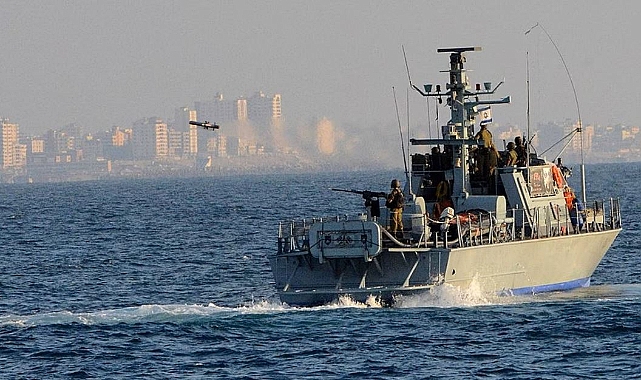 Siyonist teröristler balıkçıları gözaltına aldı, Gazze Şeridi’ne yönelik bombardımanı artırdı