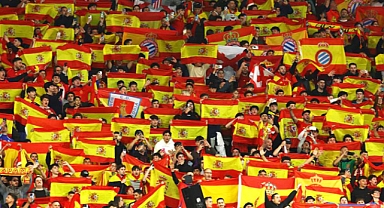 İspanya-Mısır Maçında Çirkin Tezahürat: 