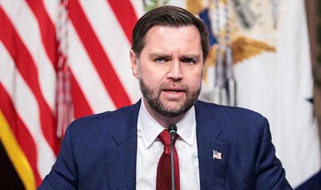 Öfkeli Protestolar ABD Başkan Yardımcısı'nın Peşini Bırakmıyor: 'Gazze ve İran'da Çocukları Öldürüyorsunuz'