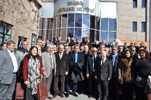 50 CHP'li belediye, destek için Eskişehir'e geldi