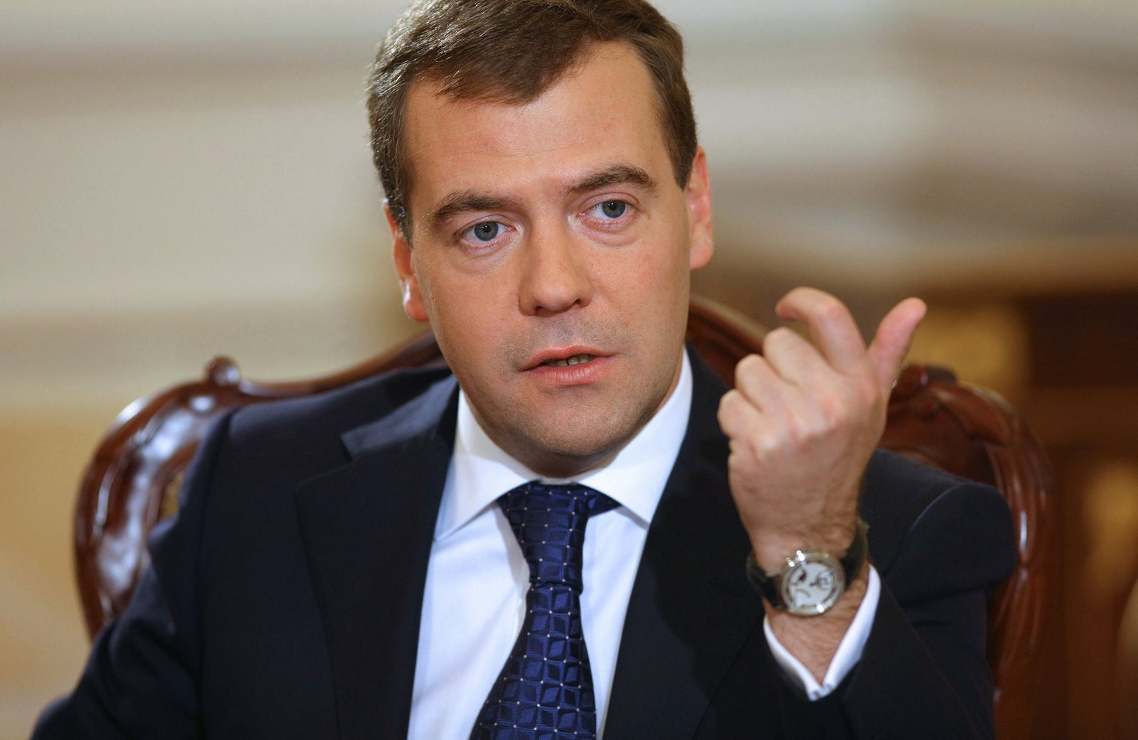 Medvedev tartışmalı Kuril Adaları'nda