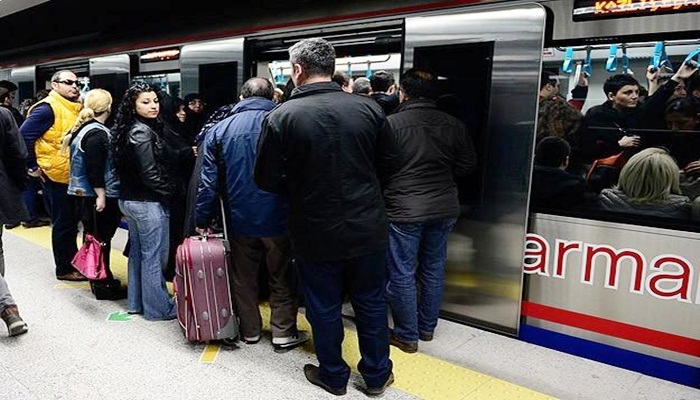 Marmaray, 4 ayda İstanbul'u taşıdı