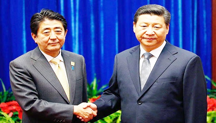 APEC zirvesinde tarihi görüşme