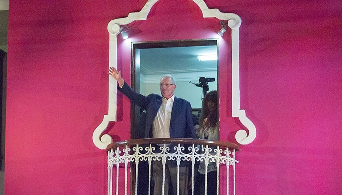 Peru'da devlet başkanı seçimini Kuczynski kazandı