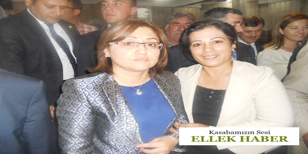 Milletvekili Adayı Necla Filiz Mart, Bakan Fatma Şahin'le Bir Araya Geldi