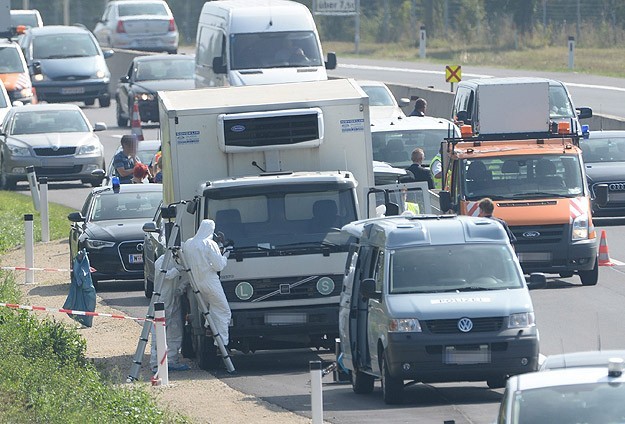 Avusturya'da göçmen faciası: 70 ölü