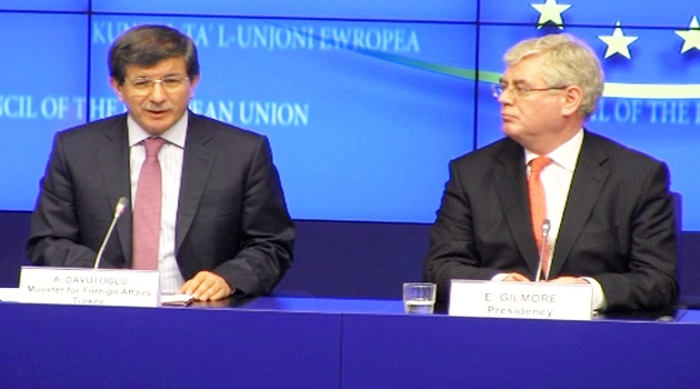 Davutoğlu: Bir 50 yıl daha beklemek istemiyoruz