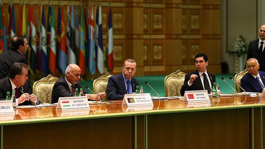 Uluslararası toplum daha fazla sorumluluk üstlenmeli'
