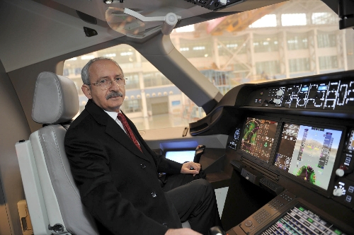 Kılıçdaroğlu kokpitte