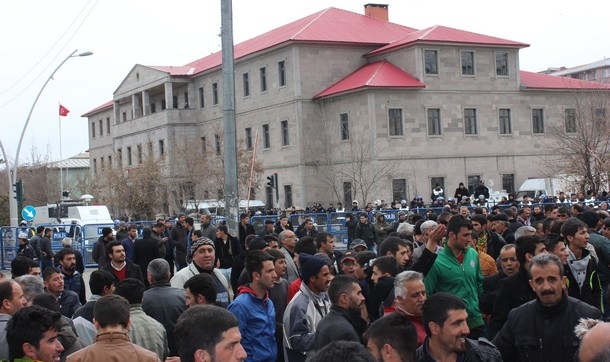 Ağrı'da seçimlerin iptali ile hayat normale döndü