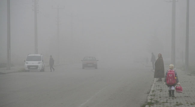 Balıkesir sabaha sis ile uyandı