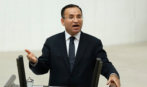 Bakan Bozdağ: Başbakanımız'ın değerlendirmeleri siyasal değerlendirmelerdir