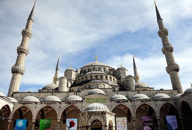 Sultanahmet Camisi kontrolden geçirildi