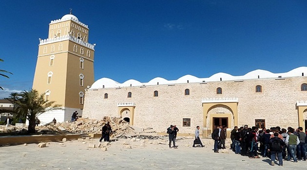 Libya'da Osmanlı türbesine saldırı