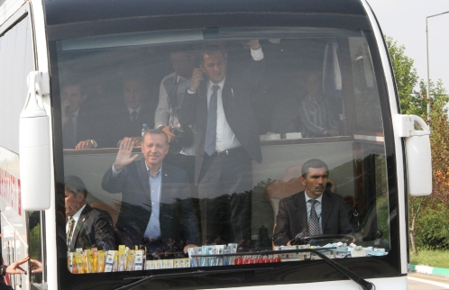 Başbakan Erdoğan: Türkiye susmayacak, bizi de karıştırmak isteyecekler