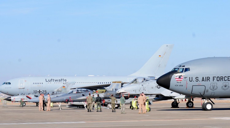 İncirlik Üssü'nde 7 savcı ile arama!