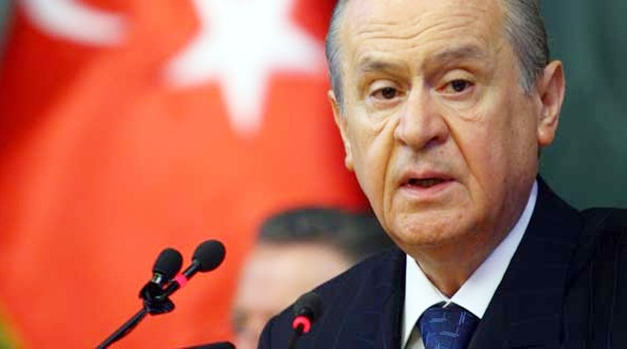 Bahçeli: Türkiye'nin geleceğinin belirlendiği yer sokak araları olmamalıdır