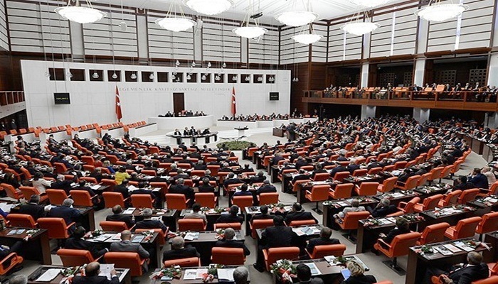 CHP TBMM'yi olağanüstü toplantıya çağırdı