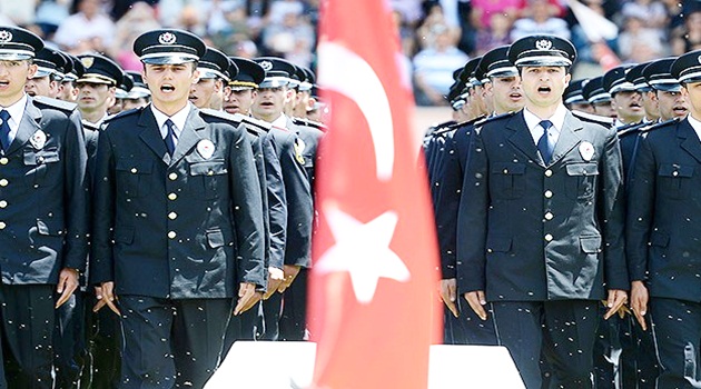 Türk polisinden dünya barışına destek
