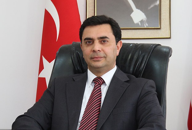 'Rum liderin görüşmelere dönmesini bekliyoruz'