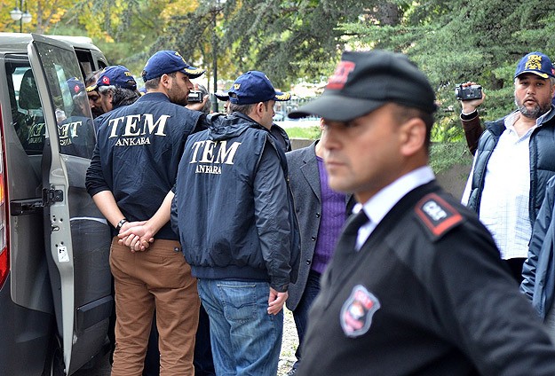 "Paralel yapı" operasyonunda tutuklama