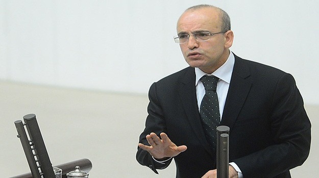Akaryakıttaki vergi yükü azaldı