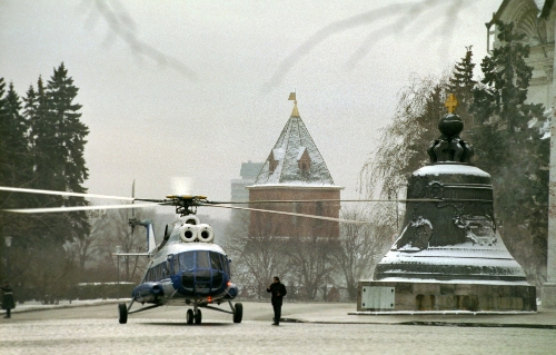 Putin'in Kremlin'e helikopterle gidip gelecek