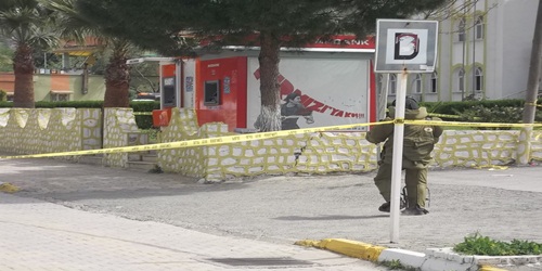 Şüpheli Paketten Okul Ödevi Çıktı