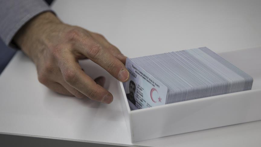 Türkiye çipli kimliklere hazırlanıyor