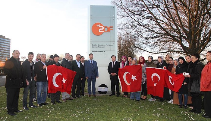 Almanya'daki Türklerden ZDF kanalına tepki