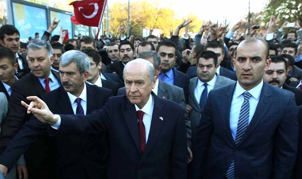 Bahçeli: Başbakan Gezi Parkı'nın acısını çıkarmak için her şeyi yapıyor