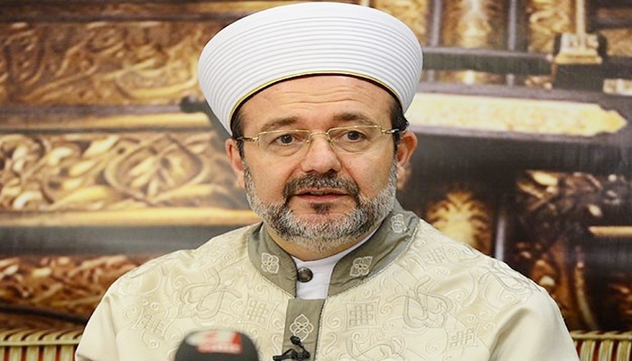 Görmez Mescid-i Aksa'ya postallarla girilmesini kınadı