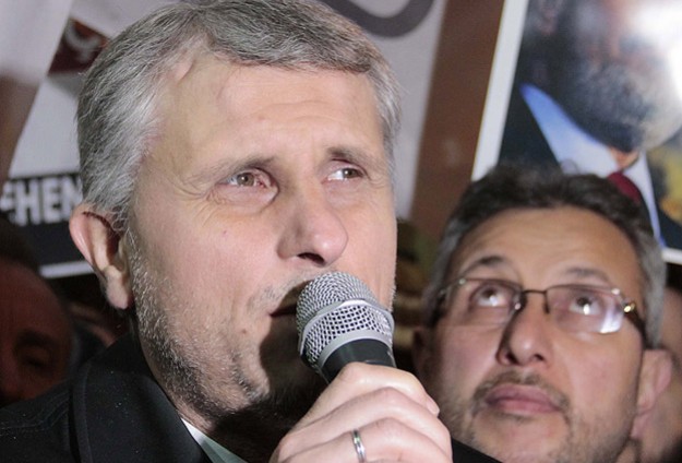 Mısır Başkonsolosluğu'nda Mursi protestosu