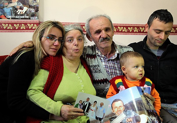 Özgürlük haberi sevinçle karşılandı