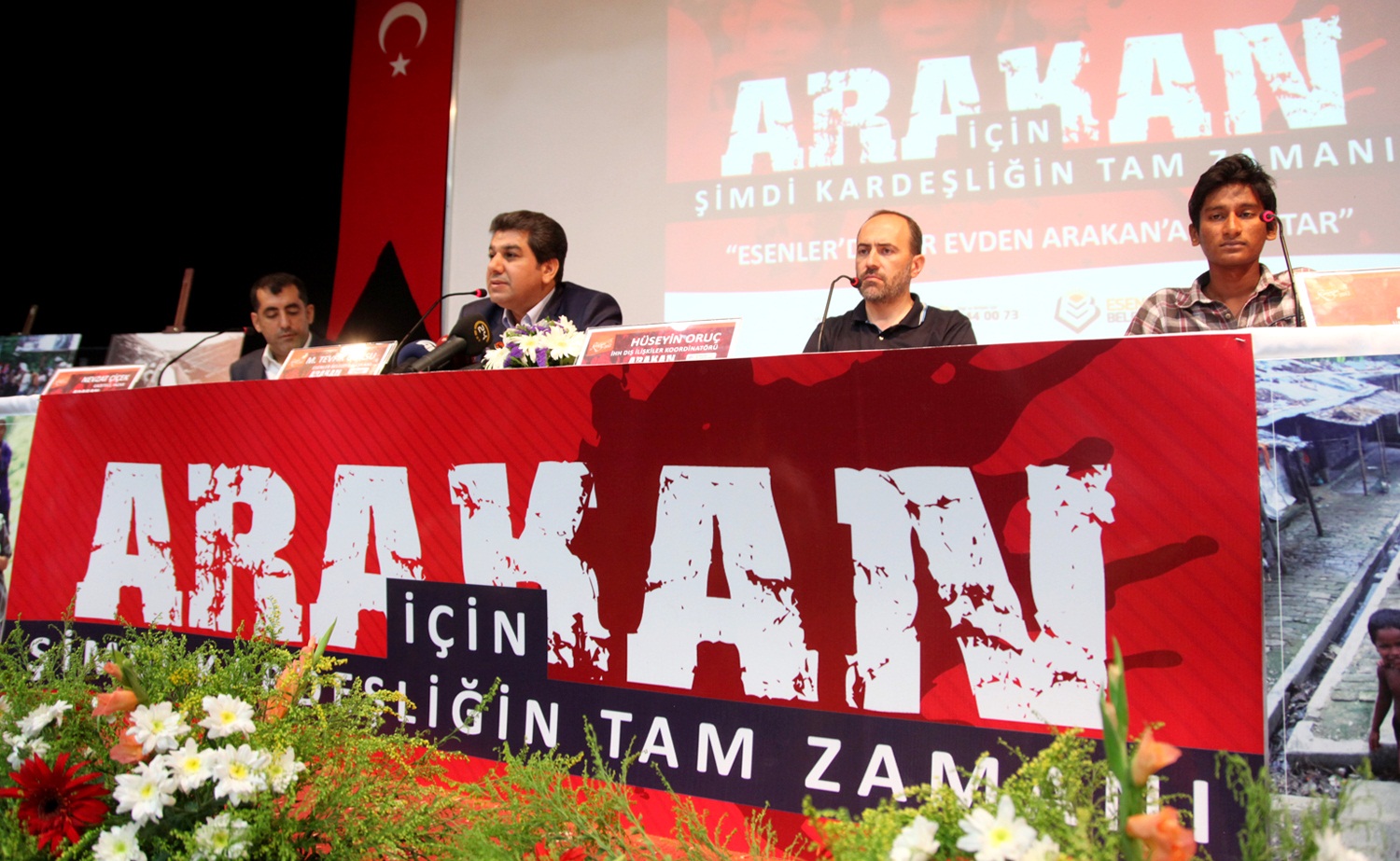 Arakan'da 100 Bin Kişilik İftar