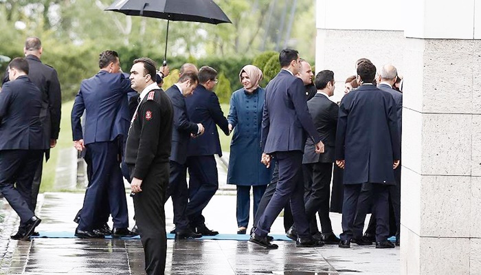 AK Parti MYK sona erdi