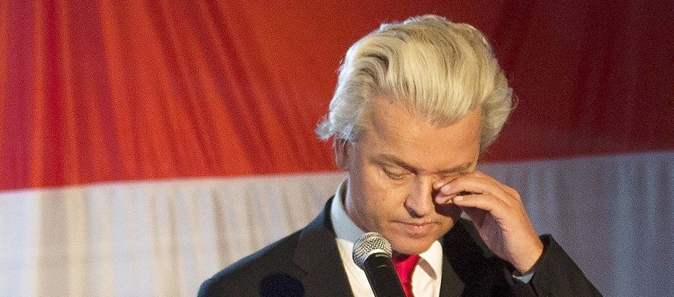 Hollanda'da aşırı sağ hezimete uğradı
