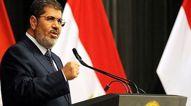 Mursi: Halk, anayasaya sahip çıkmalı
