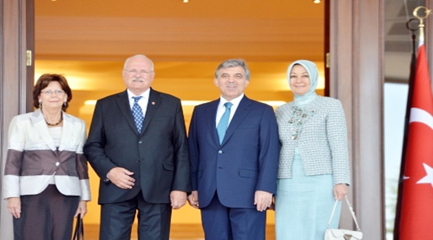 Cumhurbaşkanı Gül, Ivan Gasparoviç'i törenle karşıladı