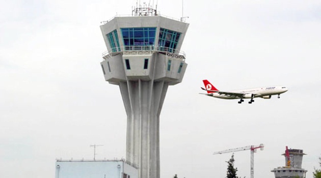 Pilottan kuleye: Öndeki uçağın türbülansına girdik