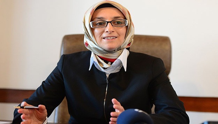 "Evdeki kadın dışarıdaki kadından çok çalışıyor"