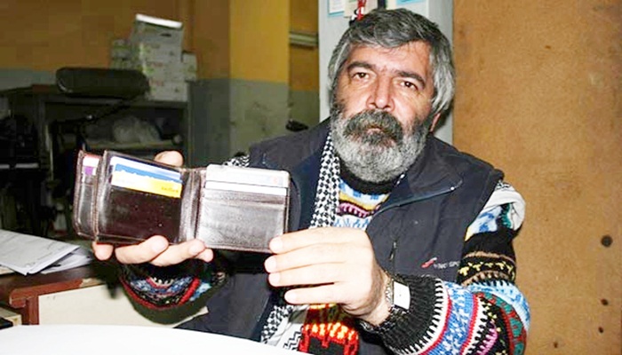 İstanbul'da çaldırdığı cüzdanı, kargo ile Bitlis'e geri geldi
